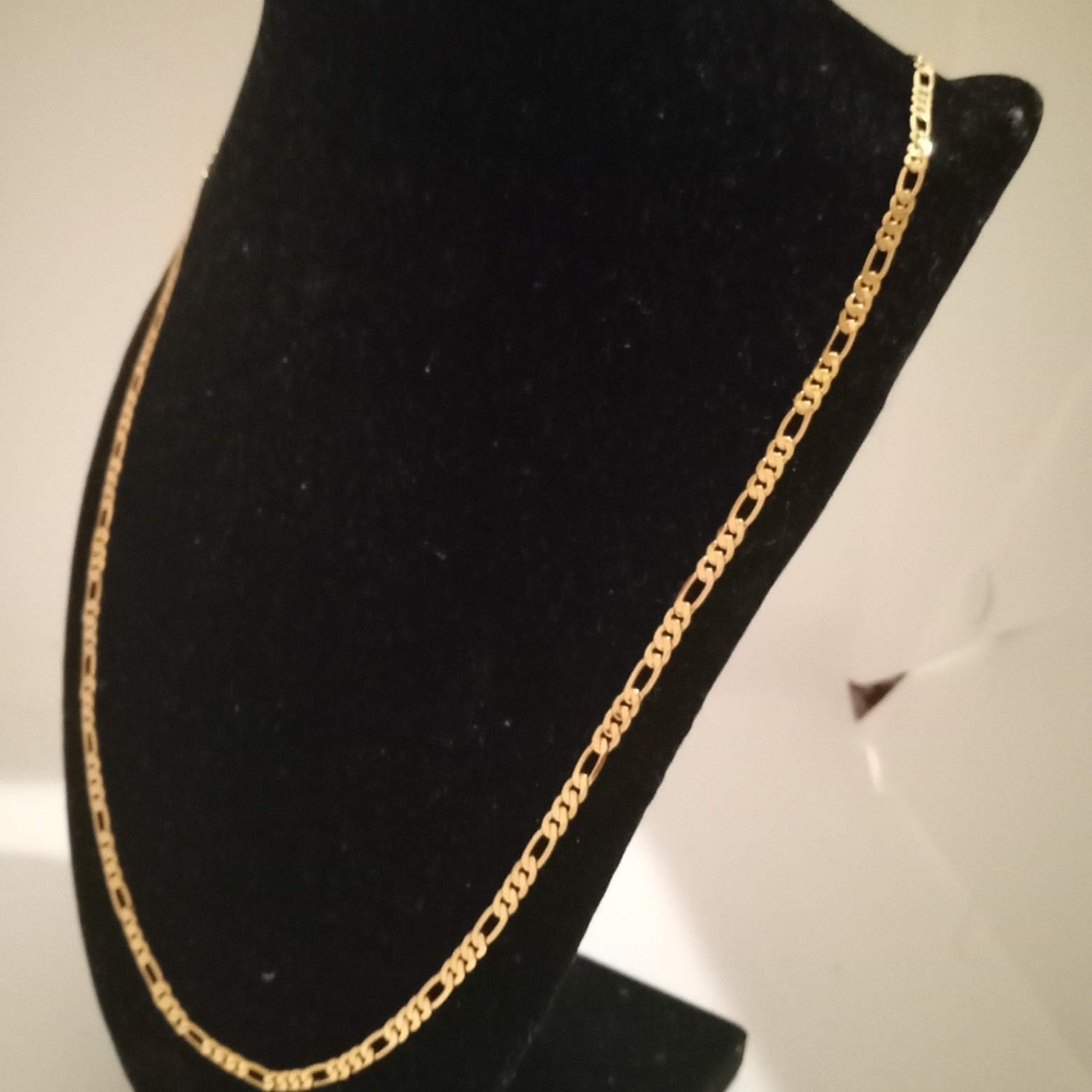 10k Solid Gold Figaro